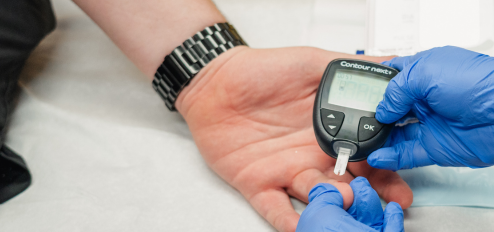 Diabetes tests and services available in community pharmacies icon