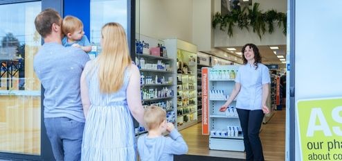 How to find community pharmacies offering the services you need icon